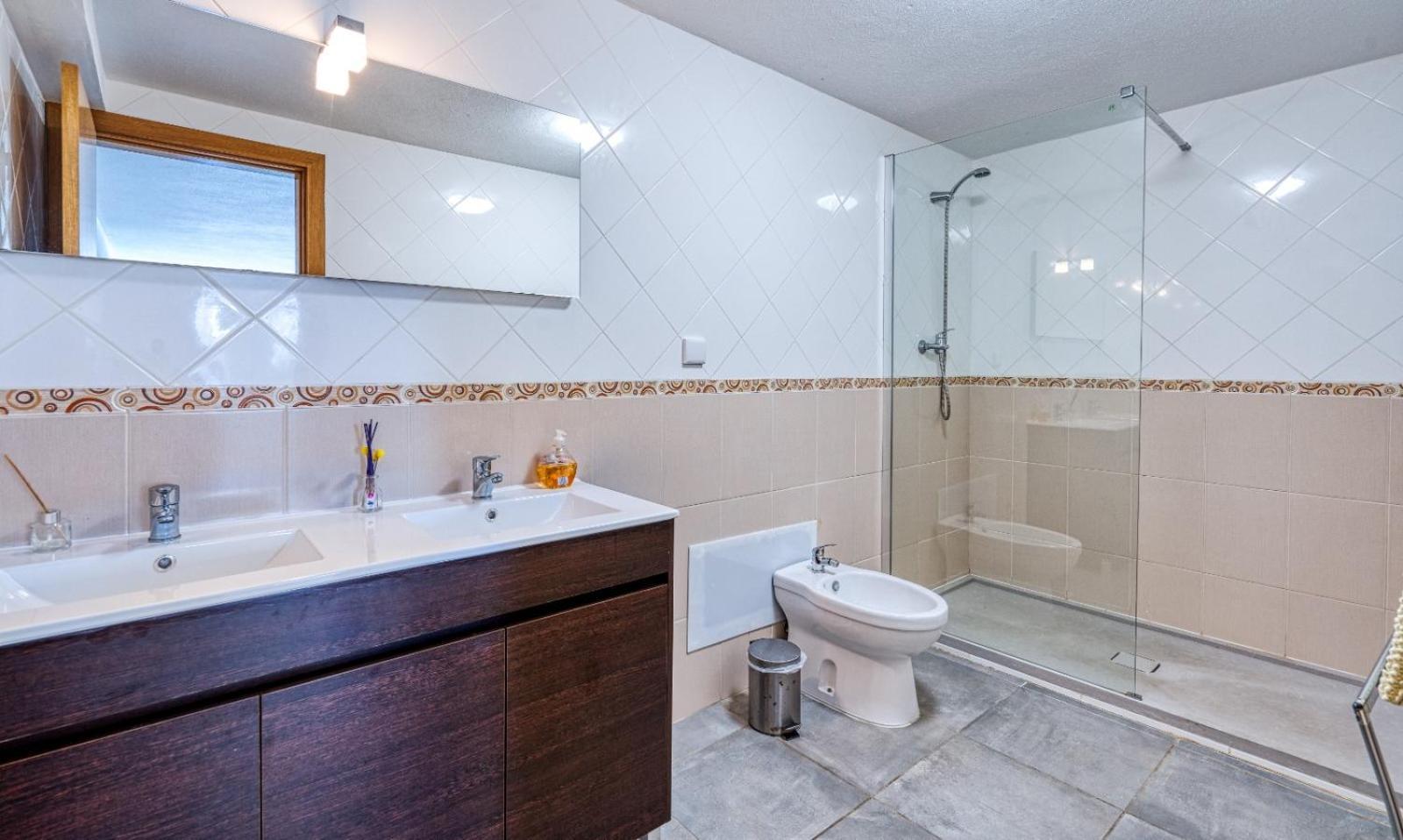 Full Private 300Sqm Villa Jacuzzi Heated Pool Ideal & Quiet Location Albufeira Exterior foto