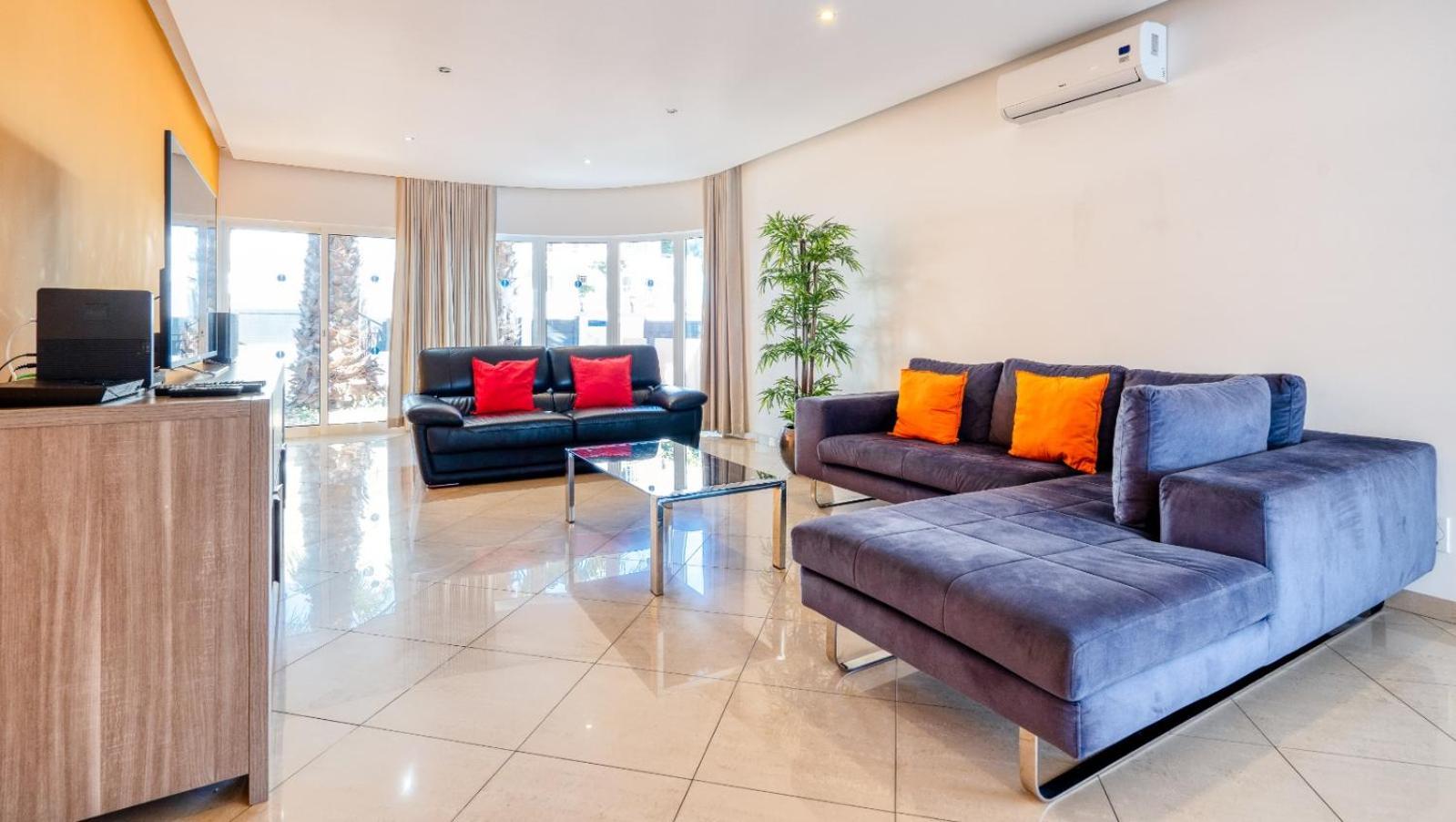 Full Private 300Sqm Villa Jacuzzi Heated Pool Ideal & Quiet Location Albufeira Exterior foto